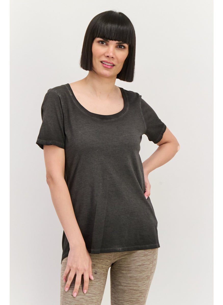 Women Sportswear Fit Short Sleeve Training Top, Black