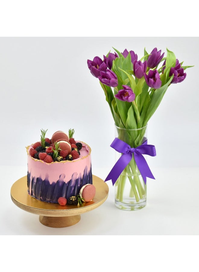 Red Velvet Dream Cake With Fresh Flowers