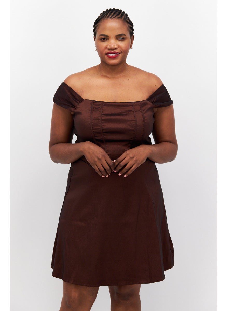 Women Solid Curve Dress, Brown