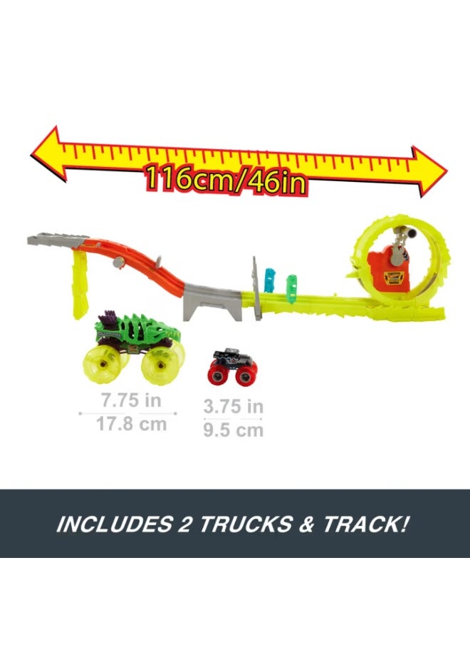 Hot Wheels Monster Trucks Power Smashers Charge & Chase Challenge Track Set