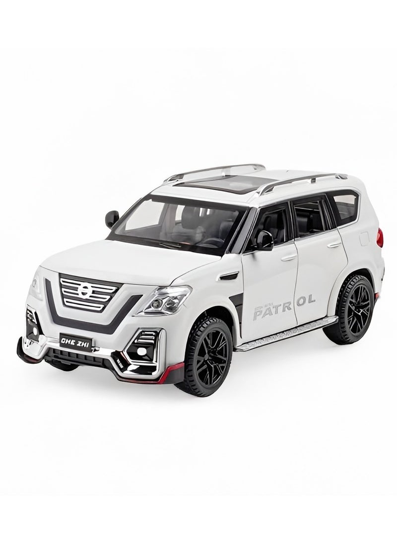 1:24 Nissan Patrol Diecast Alloy car with Pull Back and Music and Sound - White