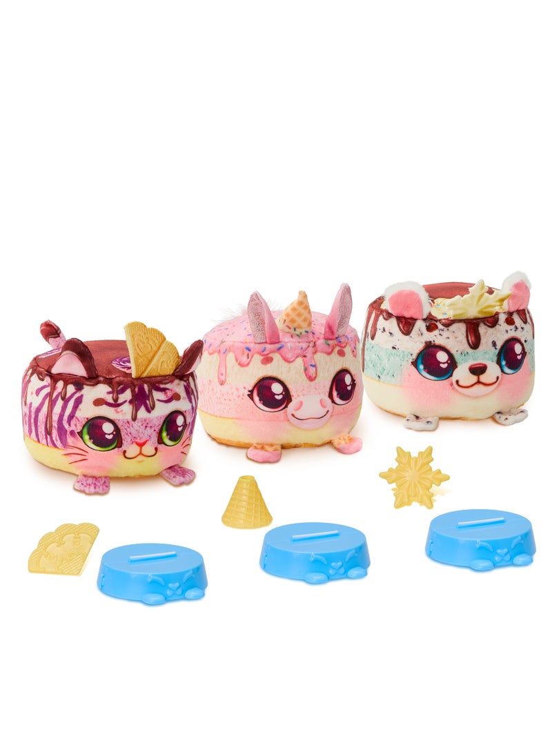 Cookeez Makery Freezy Cakez Fridge, Assorted 1 Piece (Style & Color May Vary), Battery Operated | Scented Interactive Plush | Make & Decorate the Cake, Chill in the Fridge and Be Amazed When a Surprise Pet Comes Out! | Mystery Plush