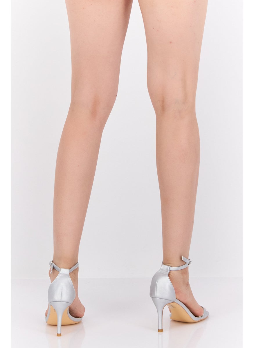 Women Adjustable Buckle Sandals, Silver