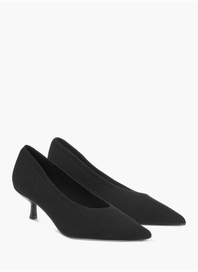 Womens Textured Slip-On Pumps With Kitten Heels