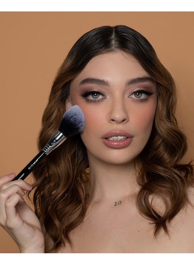 F24 All-Over Powder™ Brush