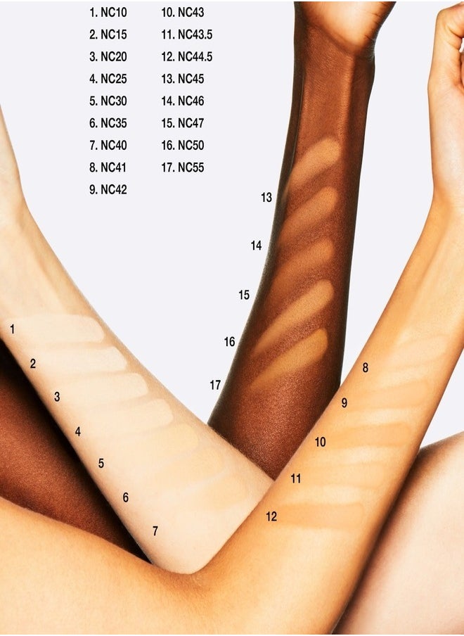 Mac Studio Fix Powder Plus Foundation - NC30 - Golden Beige With Golden Undertone for Light to Medium Skin 15g