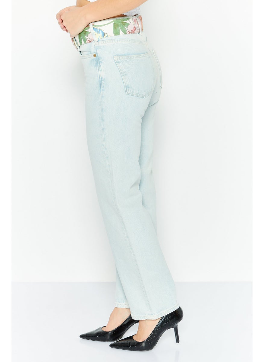 Women Straight Fit Belted Washed Denim, Blue