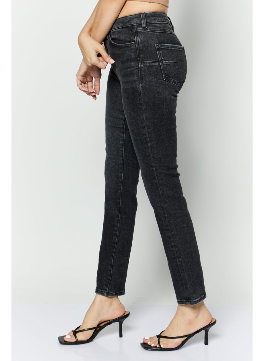 Women Slim Fit Washed Stretchable Jeans, Black