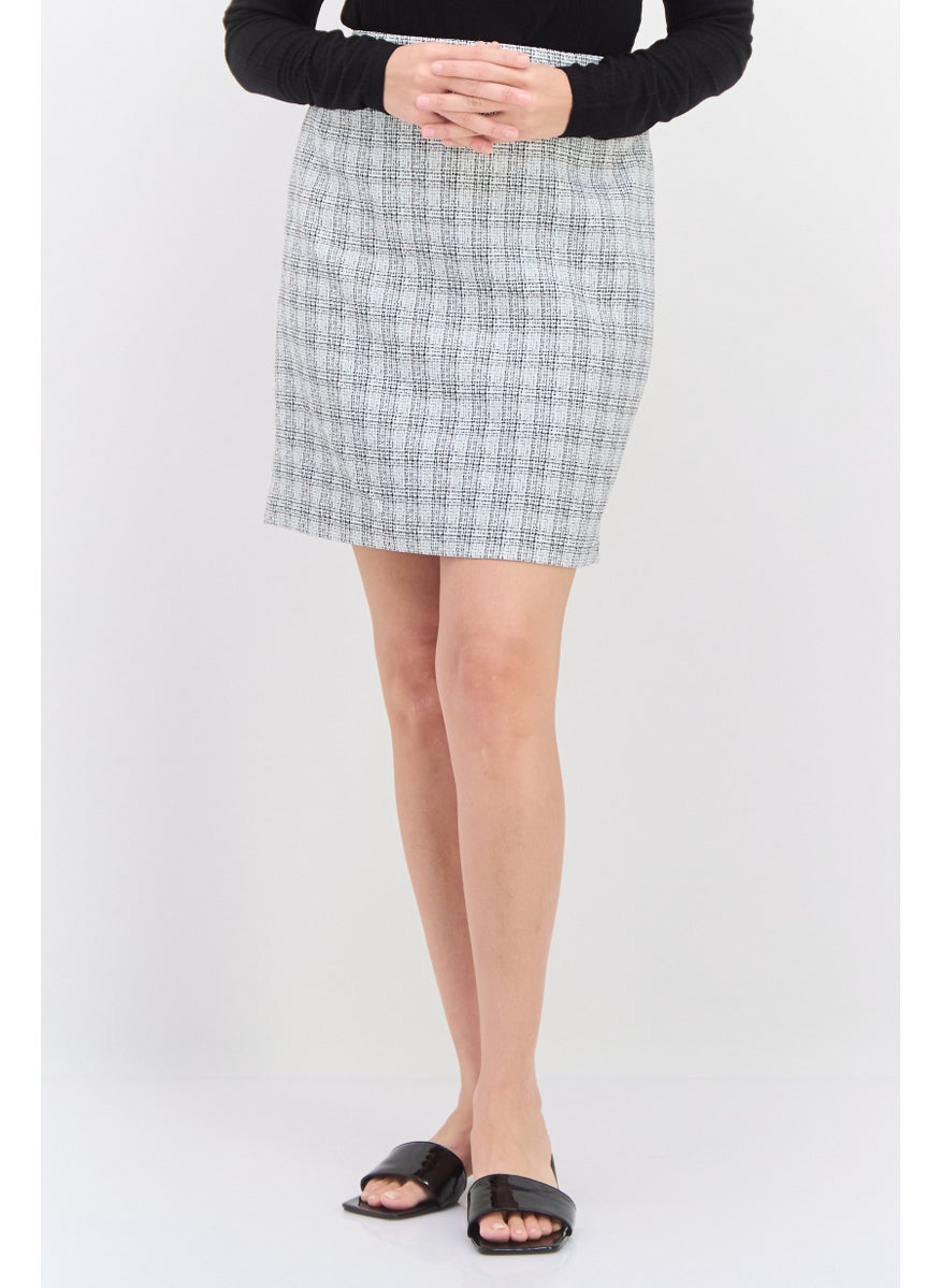 Women Plus Size Textured Pencil Skirt, White