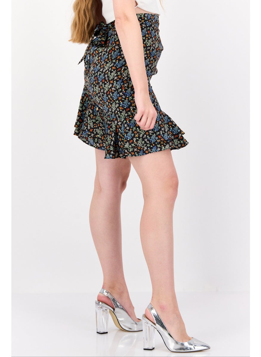 Women Floral Print Mini Skirts, Black Combo