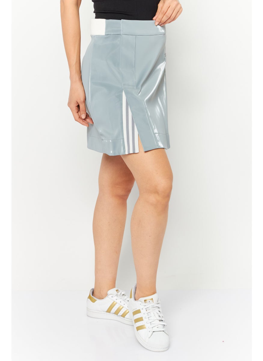 Women Sportswear Fit Brand Logo Outdoor Skirt, Grey