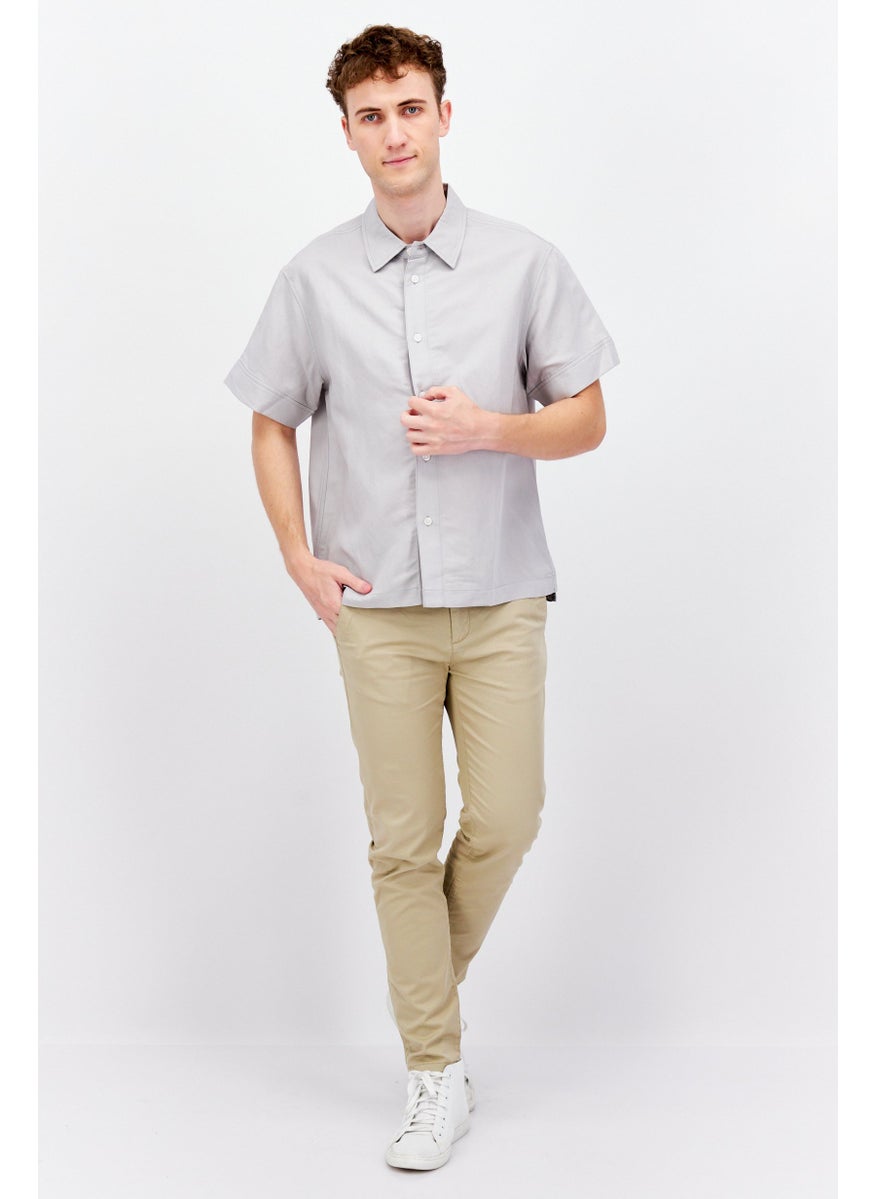 Men Regular Fit Textured Short Sleeves Casual Shirt, Grey