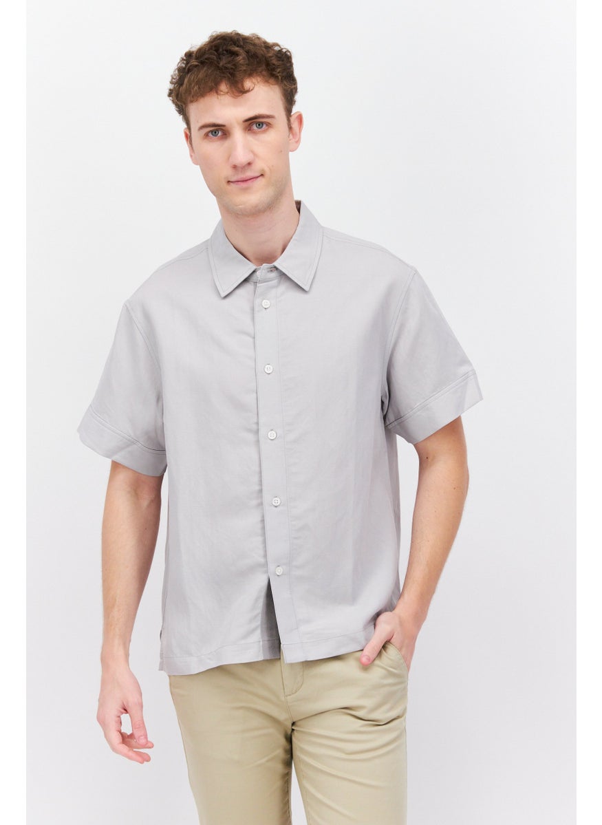 Men Regular Fit Textured Short Sleeves Casual Shirt, Grey