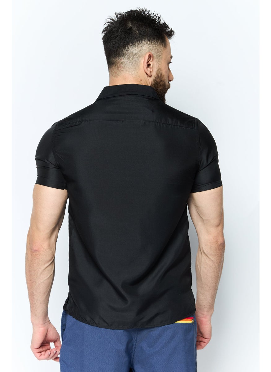 Men Regular Fit Plain Short Sleeve Casual Shirts, Black