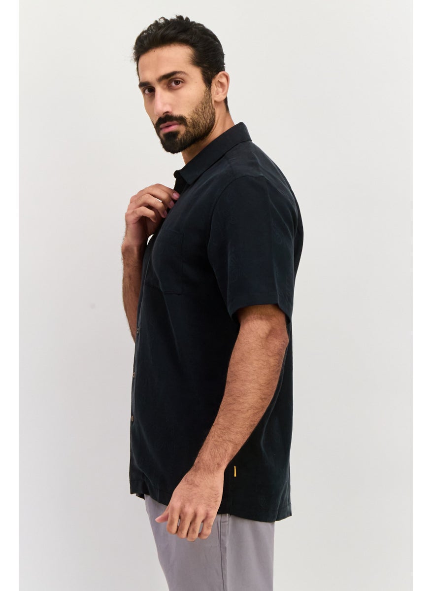Men Regular Fit Allover Print Short Sleeve Casual Shirt, Black