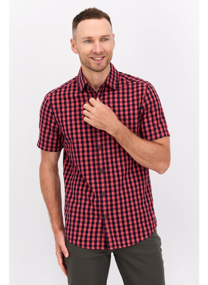 Men Regular Fit Short Sleeve Gingham Casual Shirt, Red