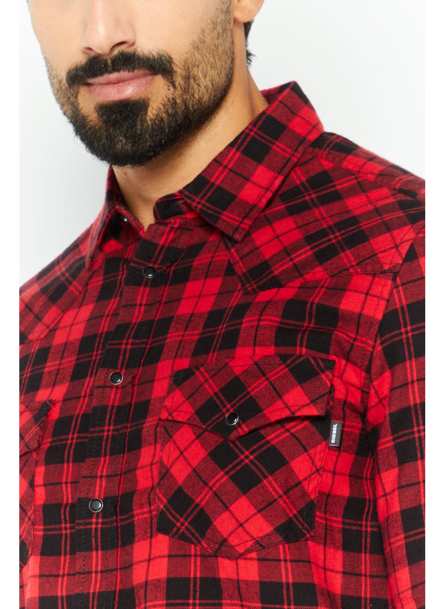 Men Regular Fit Checkered Long Sleeve Casual Shirt, Red