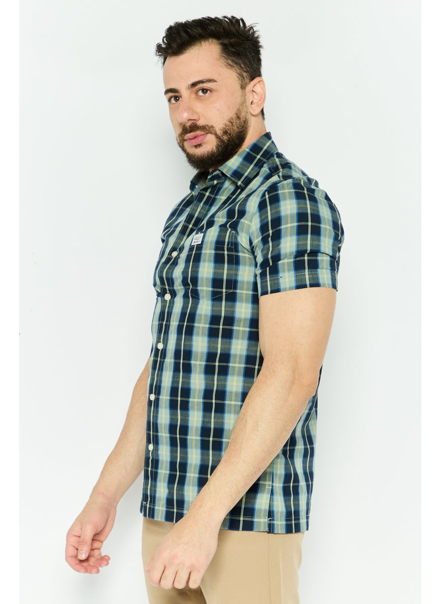 Men Regular Fit Plaid Short Sleeve Casual  Shirt, Green Combo