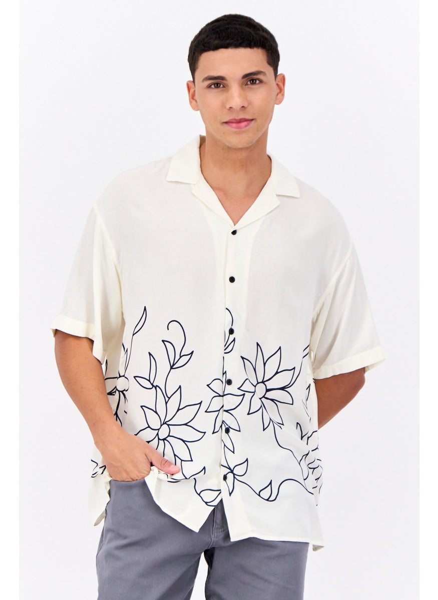 Men Regular Fit Floral Print Short Sleeves Casual Shirt, Cream