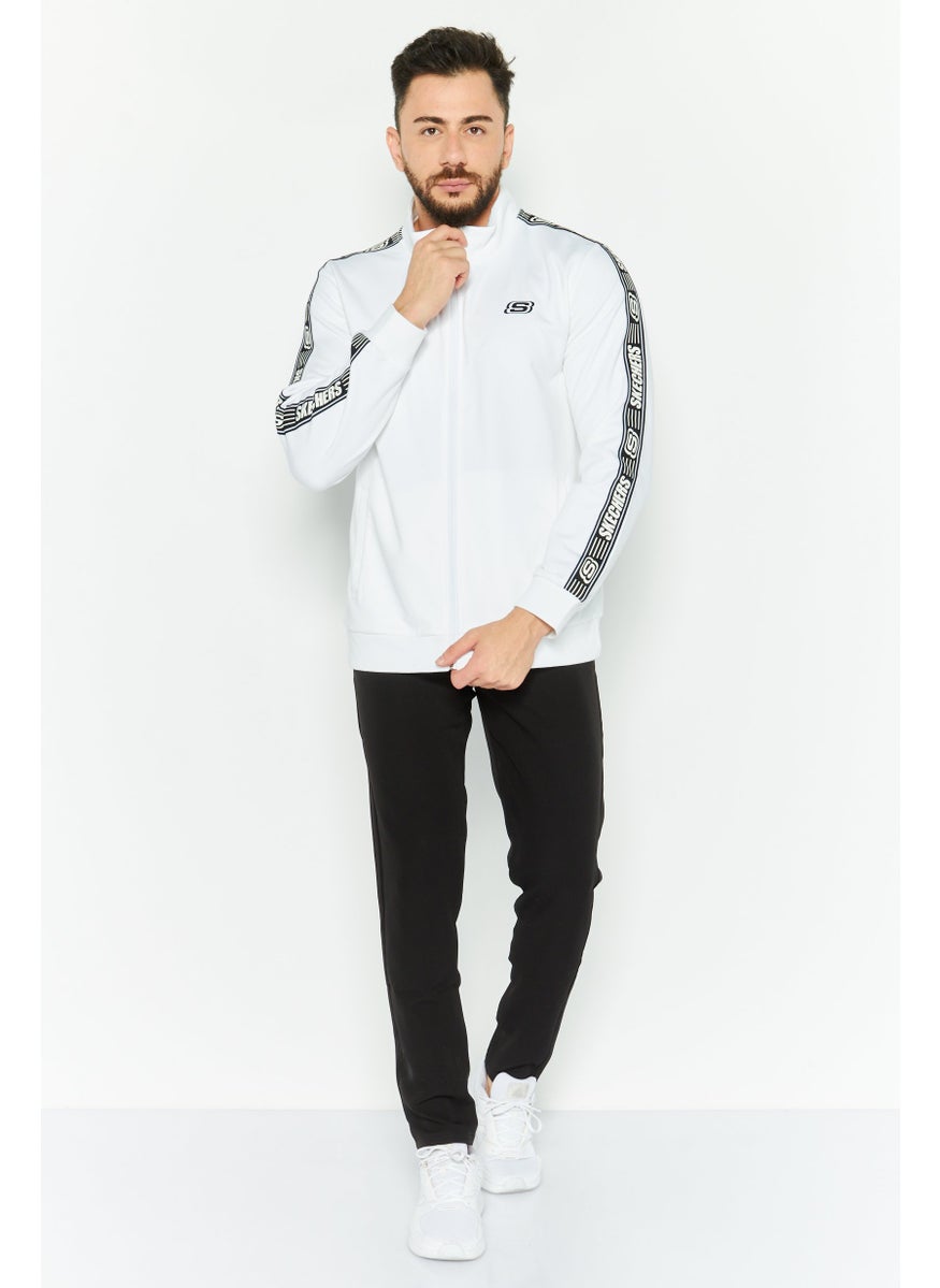 Men Sportswear Fit Training Sweatshirt, Black