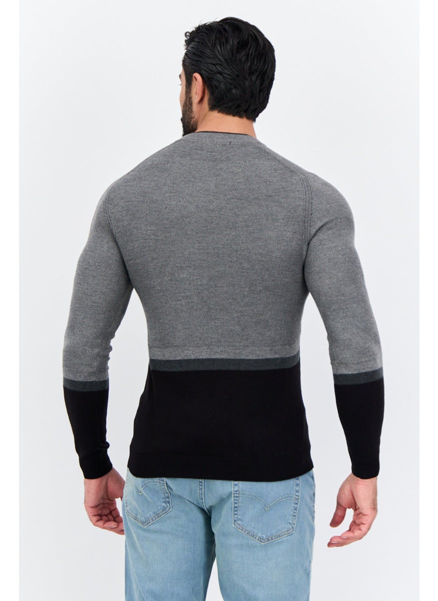 Men Crew Neck Long Sleeve Two-Tone Sweater, Grey