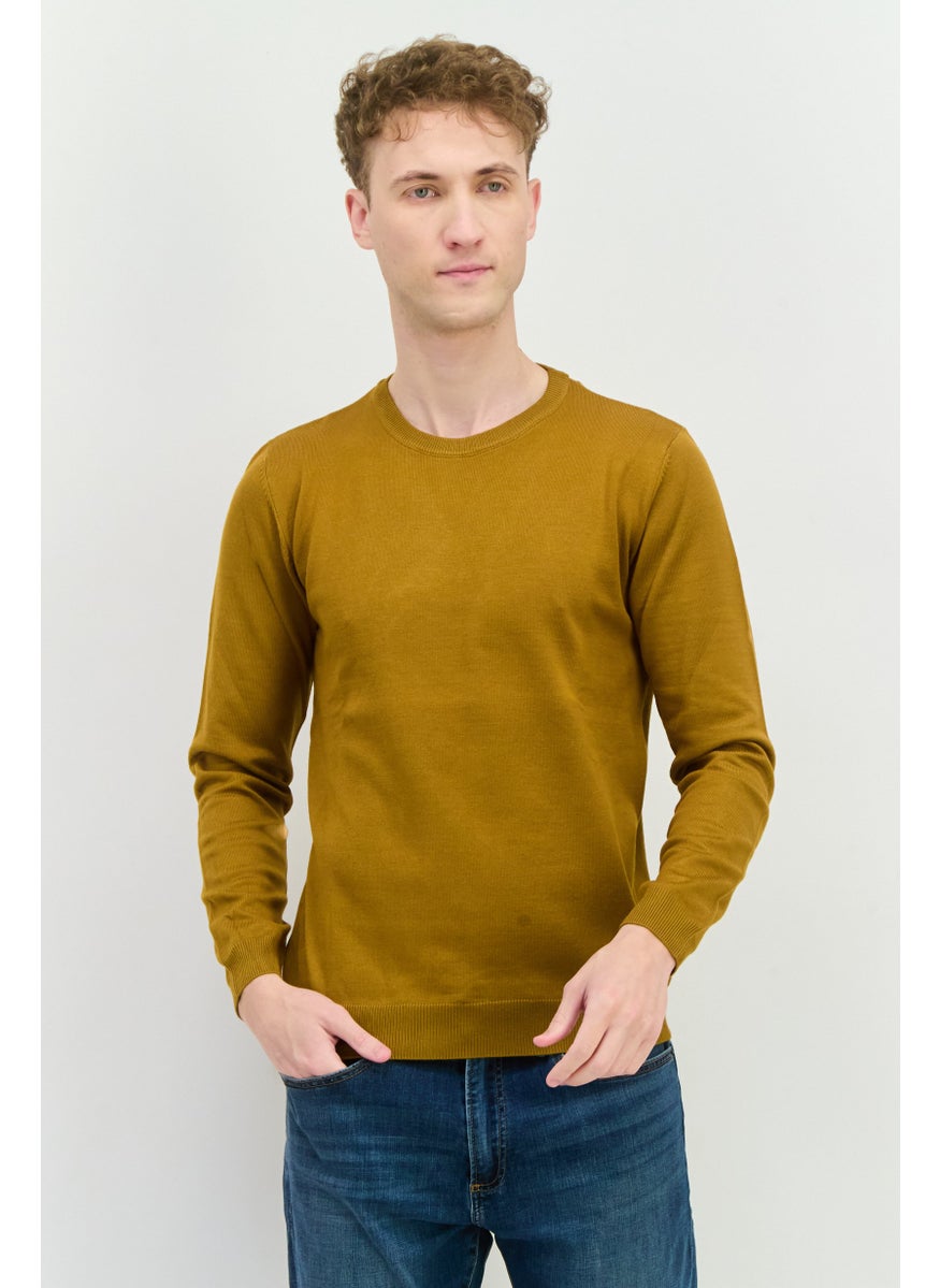 Men Crew Neck Long Sleeves Knitted Sweater, Dark Tan