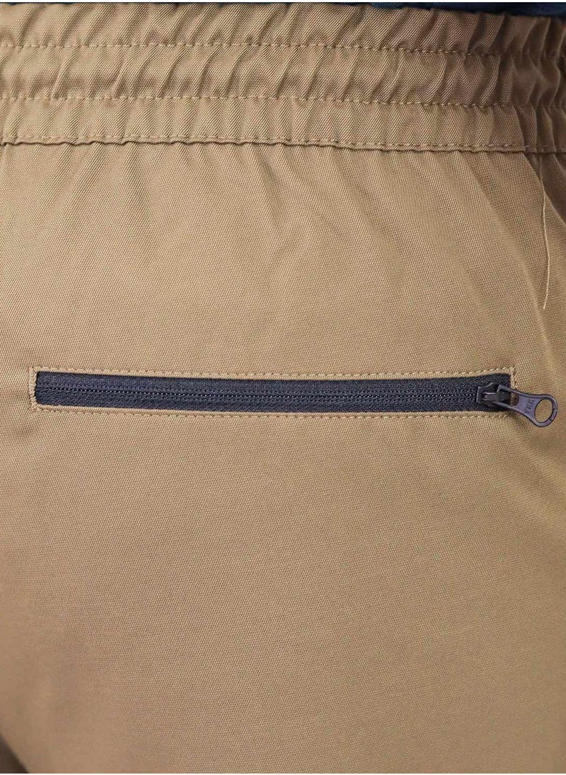 Men's G-Motion Polyester Plain Weave Mid Rise Regular Tapered Fit Elastic Waist Jogger