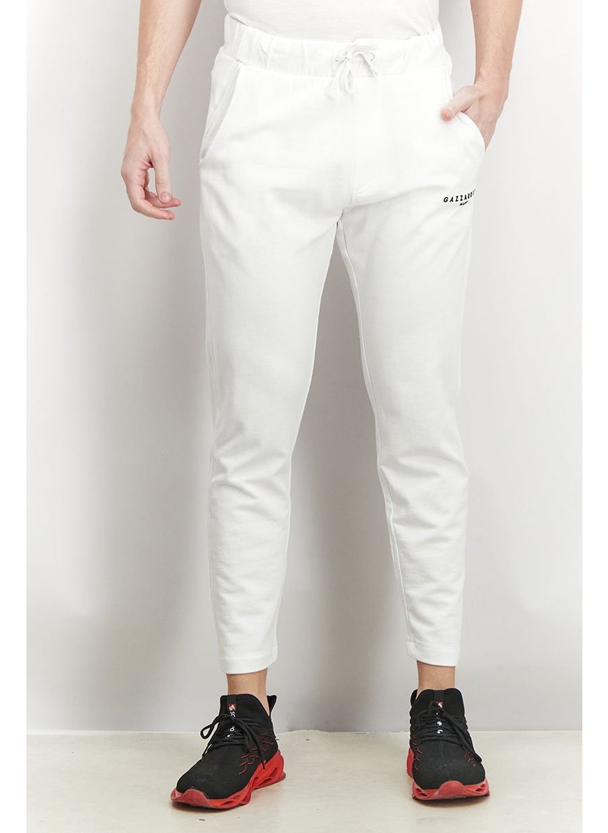 Men Regular Fit Drawstring Printed Pants, White