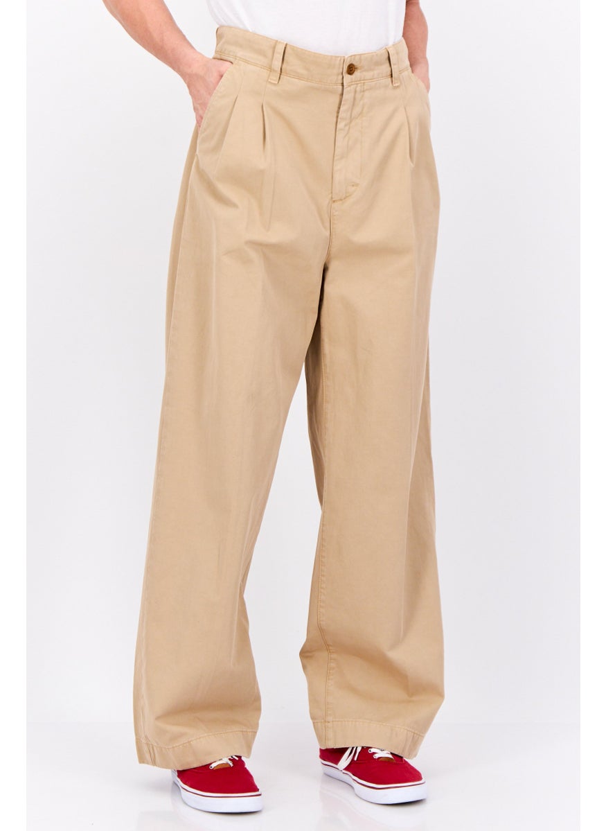 Men Regular Fit Pleated Volume Chino Pant, Dark Khaki