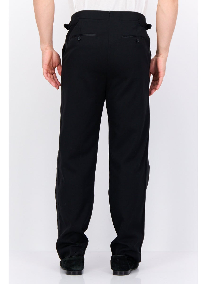 Men Regular Fit Solid Straight Leg Pant, Black