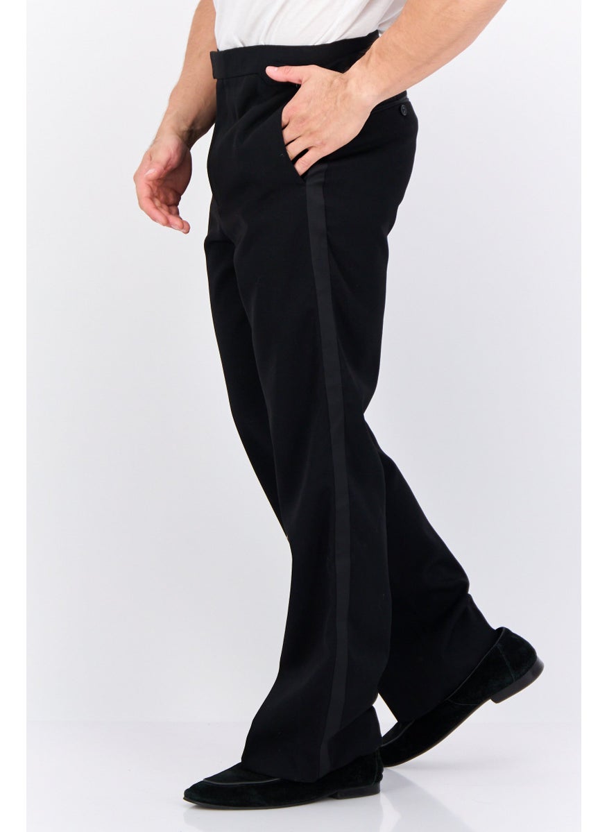 Men Regular Fit Solid Straight Leg Pant, Black