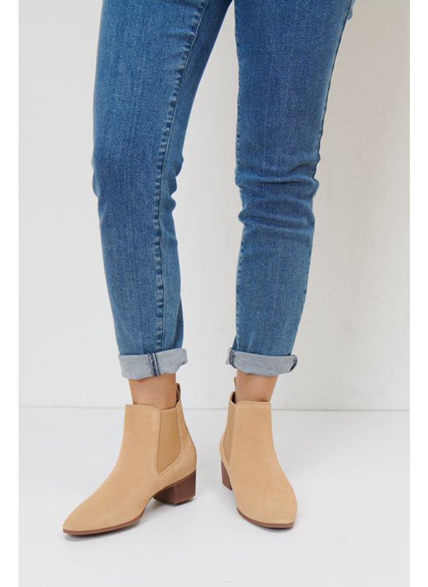 Women Elastic Goring Panel Ankle Boots, Brown