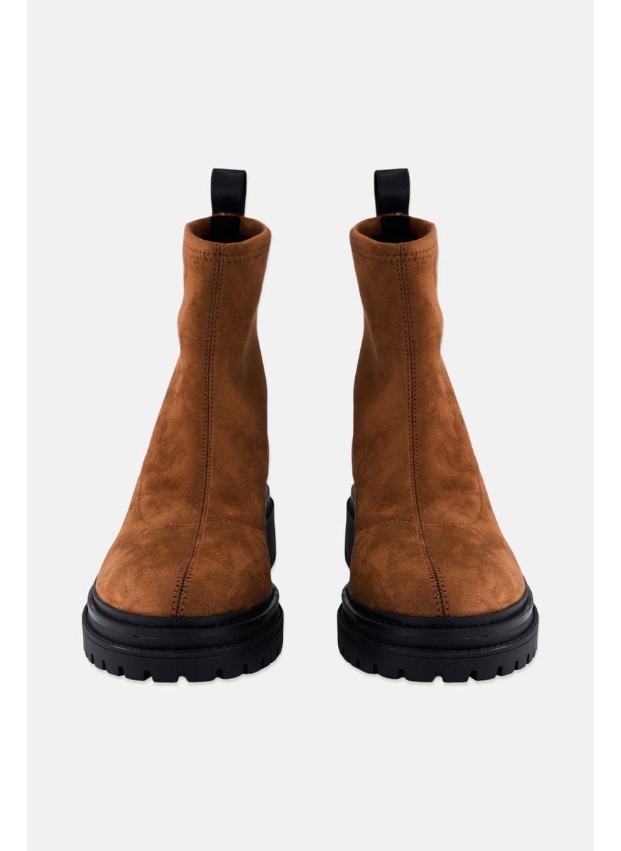 Women Medium  Comet Lug Slip On Ankle Boots, Brown