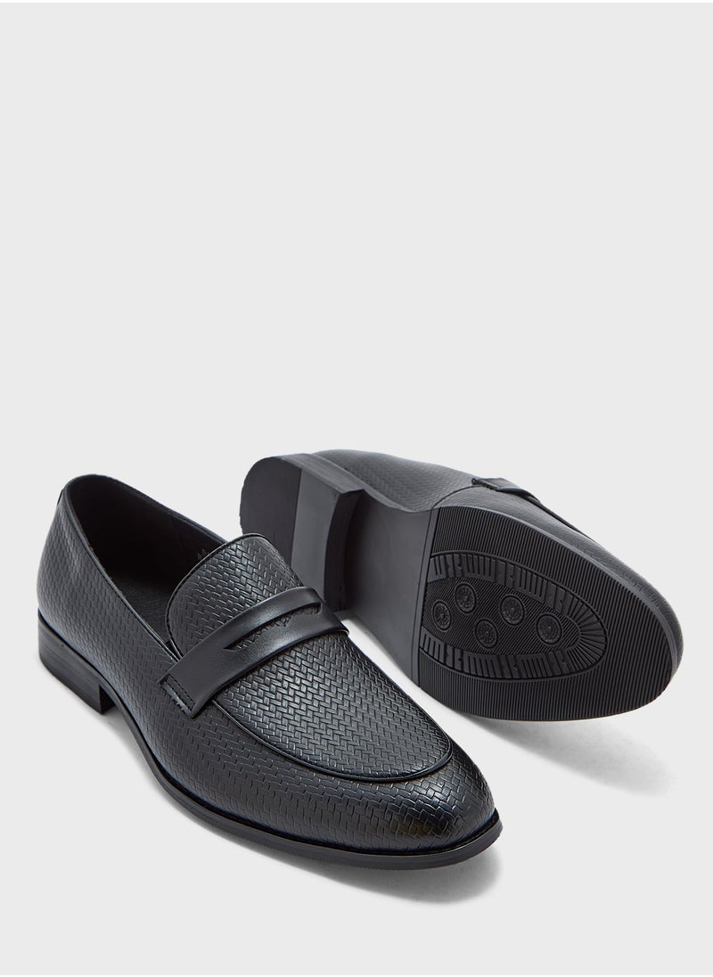 Weave Detail Formal Loafers