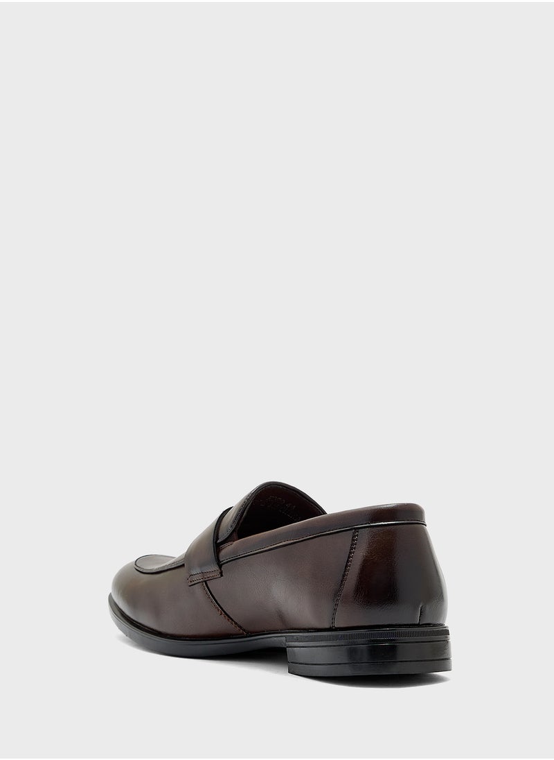 Webbing Detail Formal Loafers