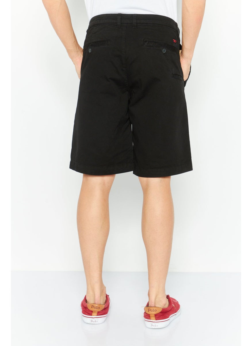 Men Solid Chino Shorts, Black