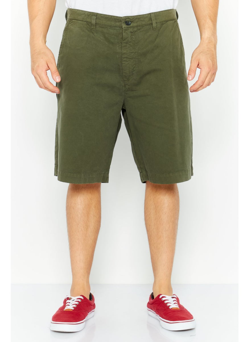 Men Solid Basic Shorts, Olive