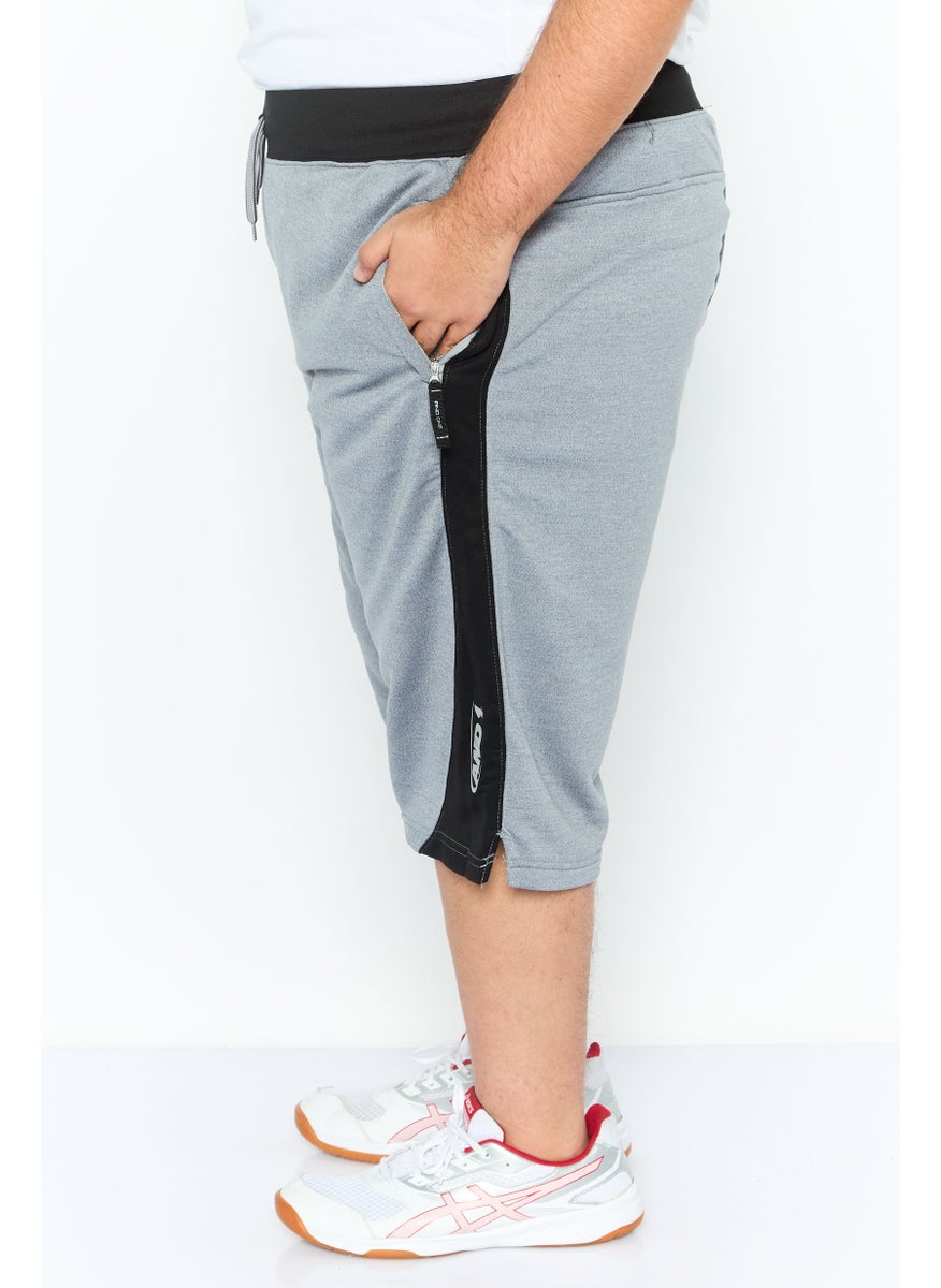Men Sportswear Fit Drawstring Brand Logo Short, Grey