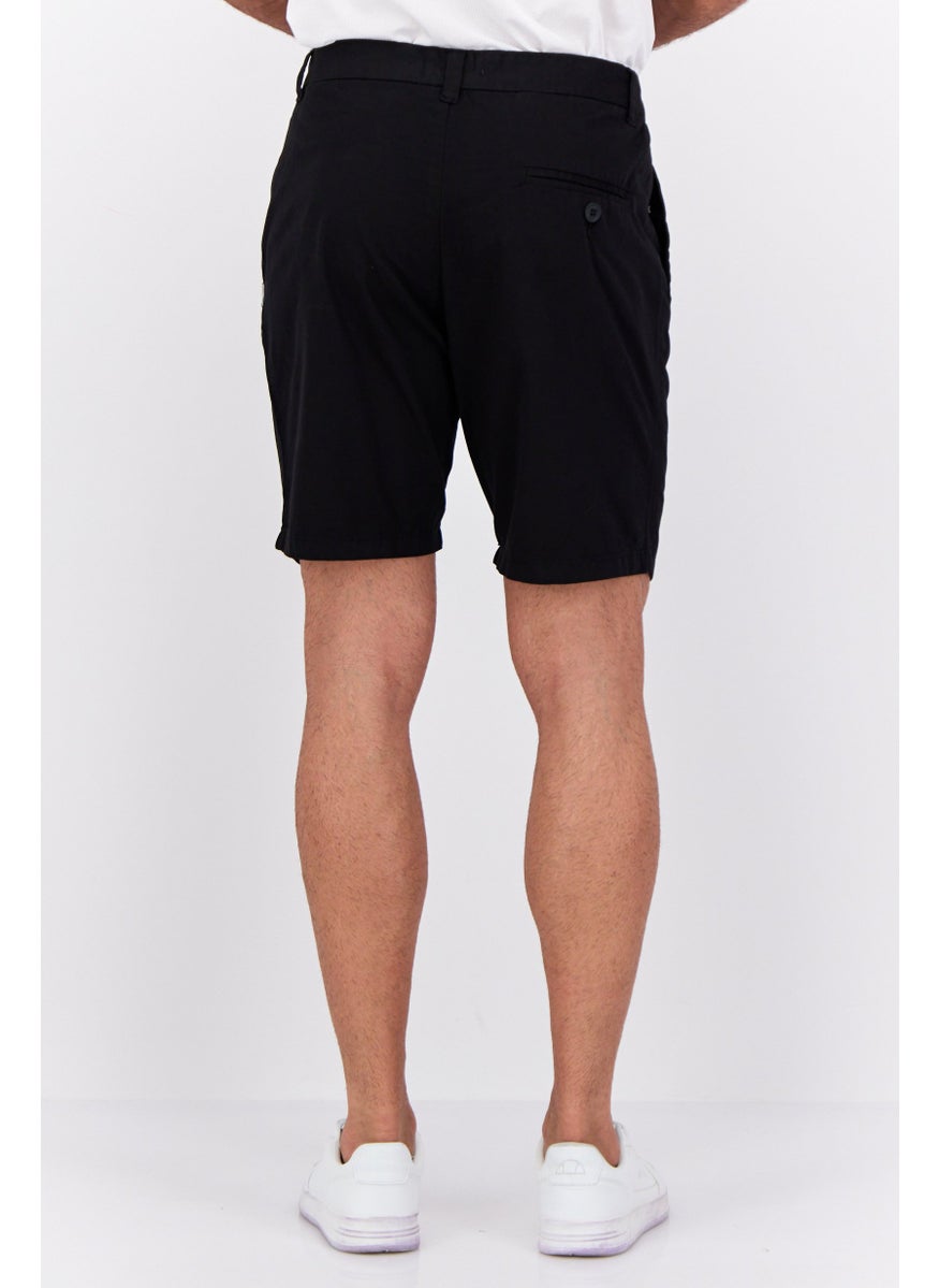 Men Solid Chino Shorts, Black