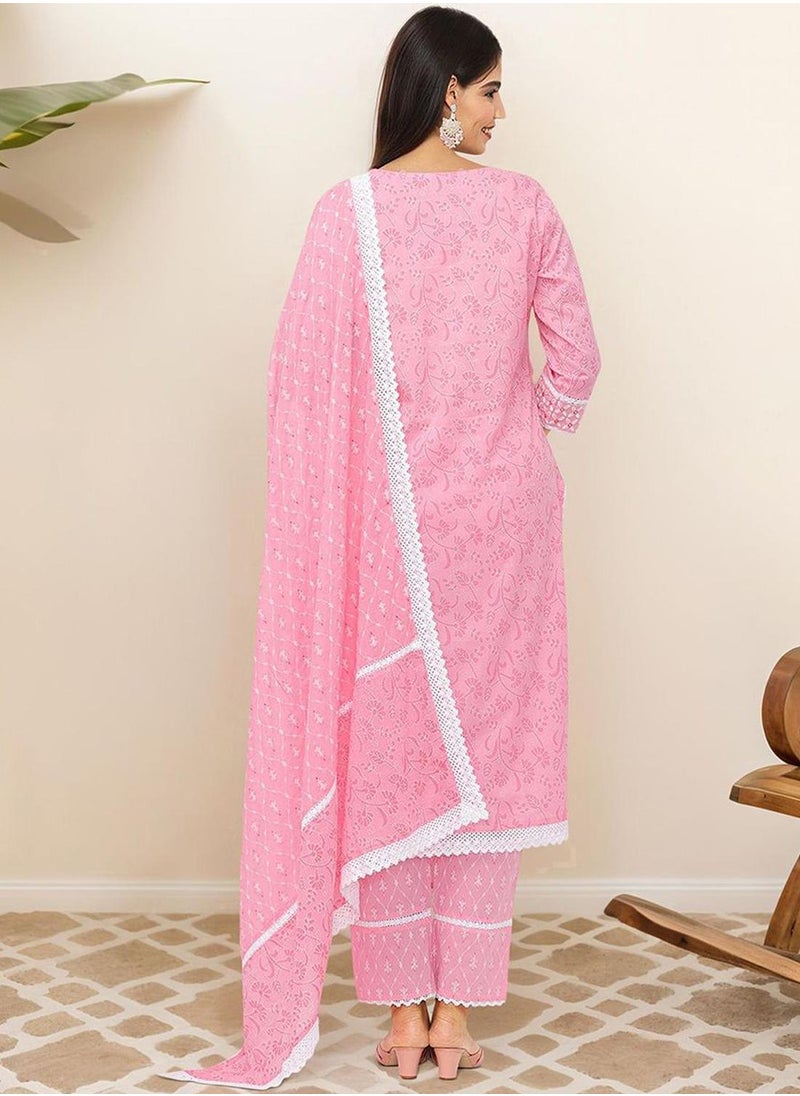 Regular Fit Three-Quarter Sleeve Printed Pink Cotton Woven Kurta Set For Women Flat Collar Perfect For Wedding And Engagement Pull On Closure