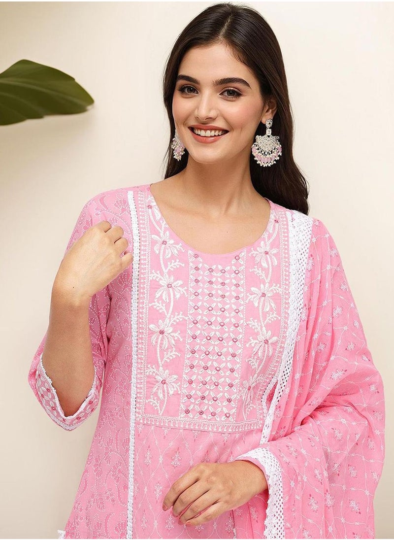 Regular Fit Three-Quarter Sleeve Printed Pink Cotton Woven Kurta Set For Women Flat Collar Perfect For Wedding And Engagement Pull On Closure