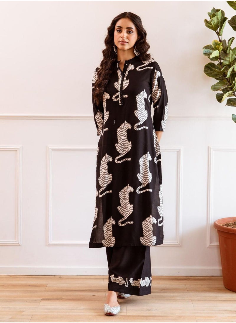 Regular Fit Three-Quarter Sleeve Printed Black Rayon Woven Kurta Set For Women Flat Collar Perfect For Wedding And Engagement Pull On Closure