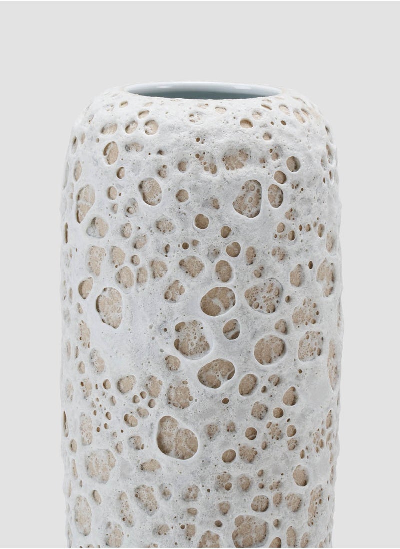 Noam Ceramic Vase In Dotted Design