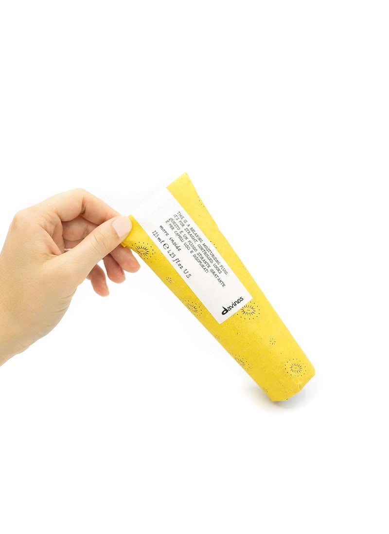 Davines This is a Relaxing Moisturizing Fluid, Heat Protection And Frizz Control For Sleek And Straight Styling, Moisturize With Humidity Control, 4.22 Fl. Oz.