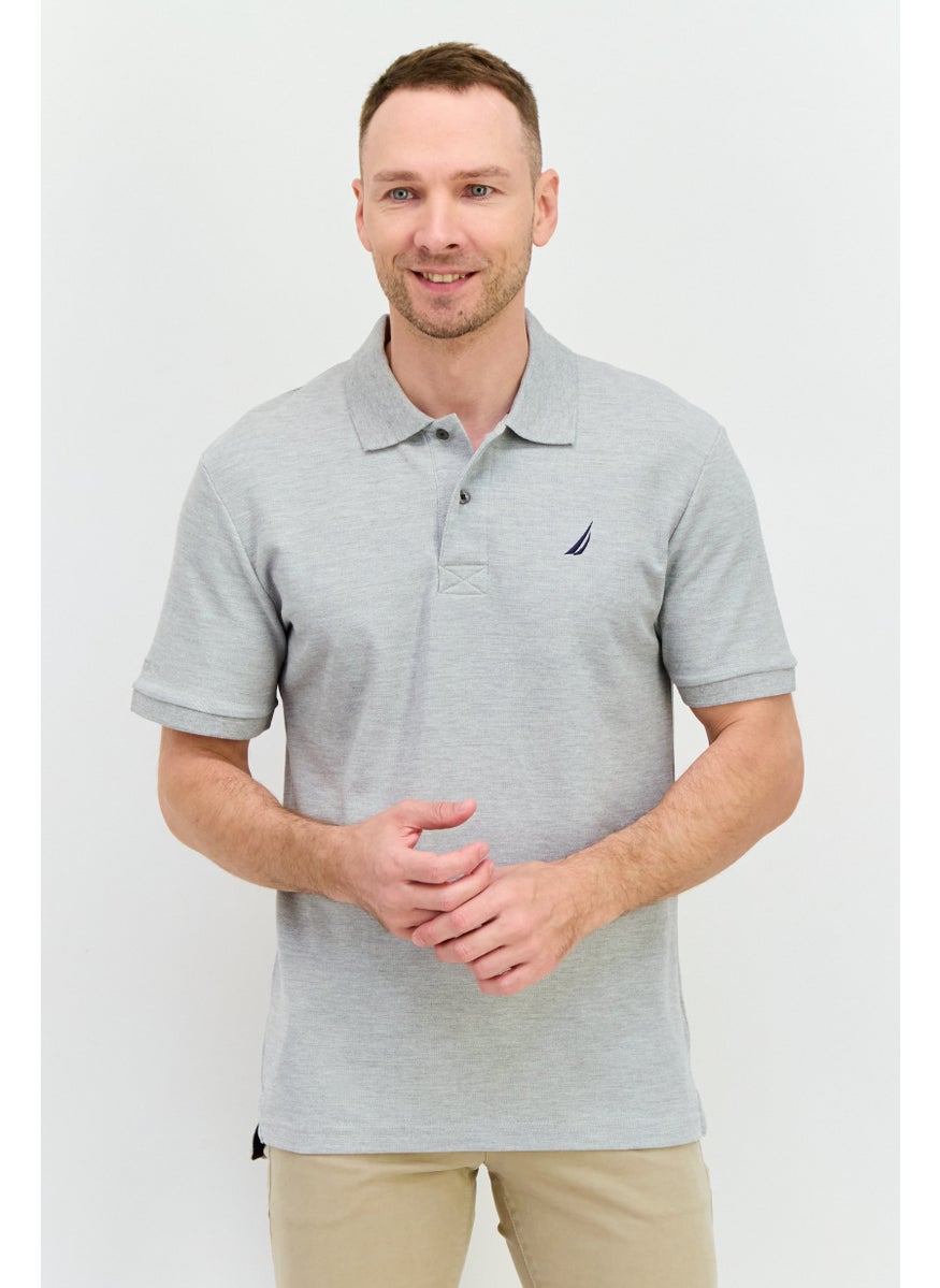 Men Regular Fit Embroidered Logo Short Sleeves Polo, Grey