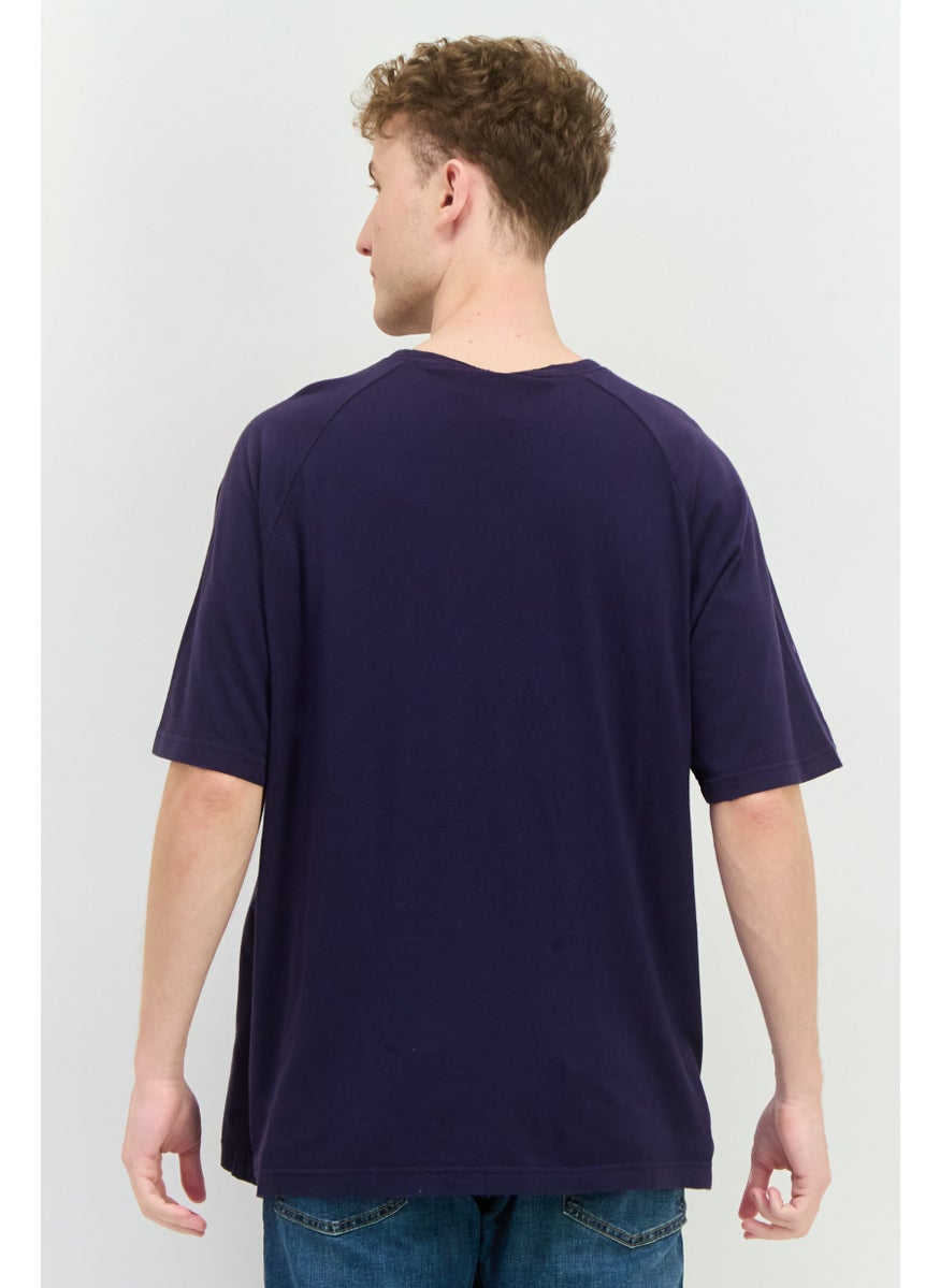 Men Sportswear Fit Short Sleeves Outdoor T-Shirt, Navy