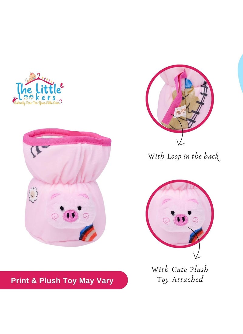THE LITTLE LOOKERS Soft Plush Stretchable Baby Feeding Bottle Cover with Easy to Hold Strap | Cute Animated Overall Print Pack of 2 (Pink & Blue, Wide Neck 125ml/4oz) Cartoon Print May Very