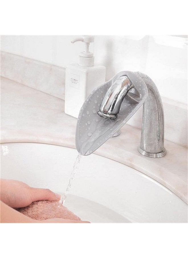 Garosa Faucet Extender Silicone Bathroom Sink Faucet Extender Portable Extension Faucet Cover Wash Helper Reduce Splash for Toddler Kids Children Hand Washing Sink Attachment(Grey)