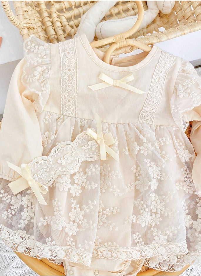 Luxury Newborn Gift Set - Premium Girls' Clothing & Accessories in an Elegant Keepsake Suitcase