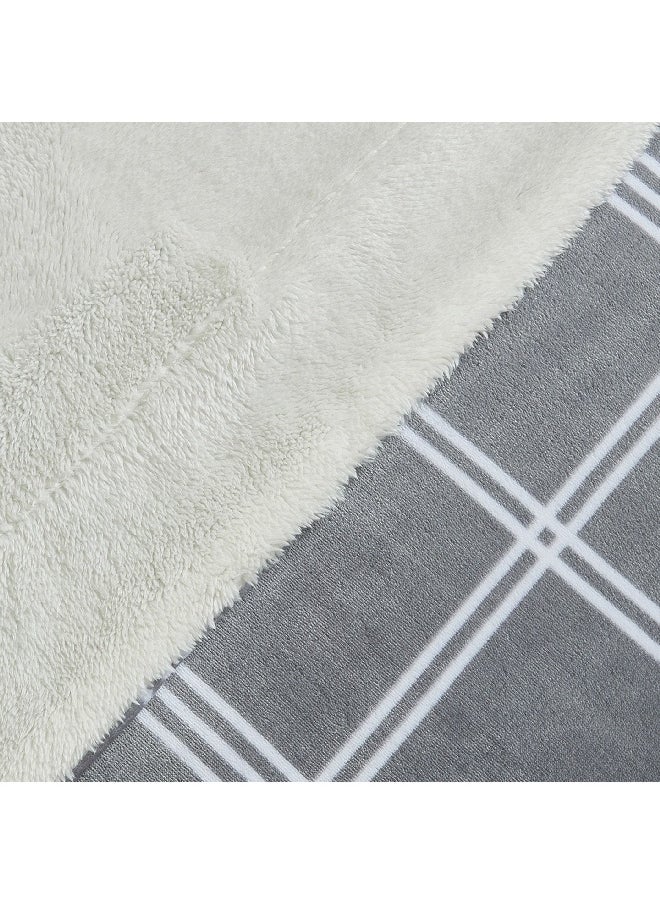 Braxton Magadan Printed Flannel Sherpa Queen Blanket 220 x 200 cm